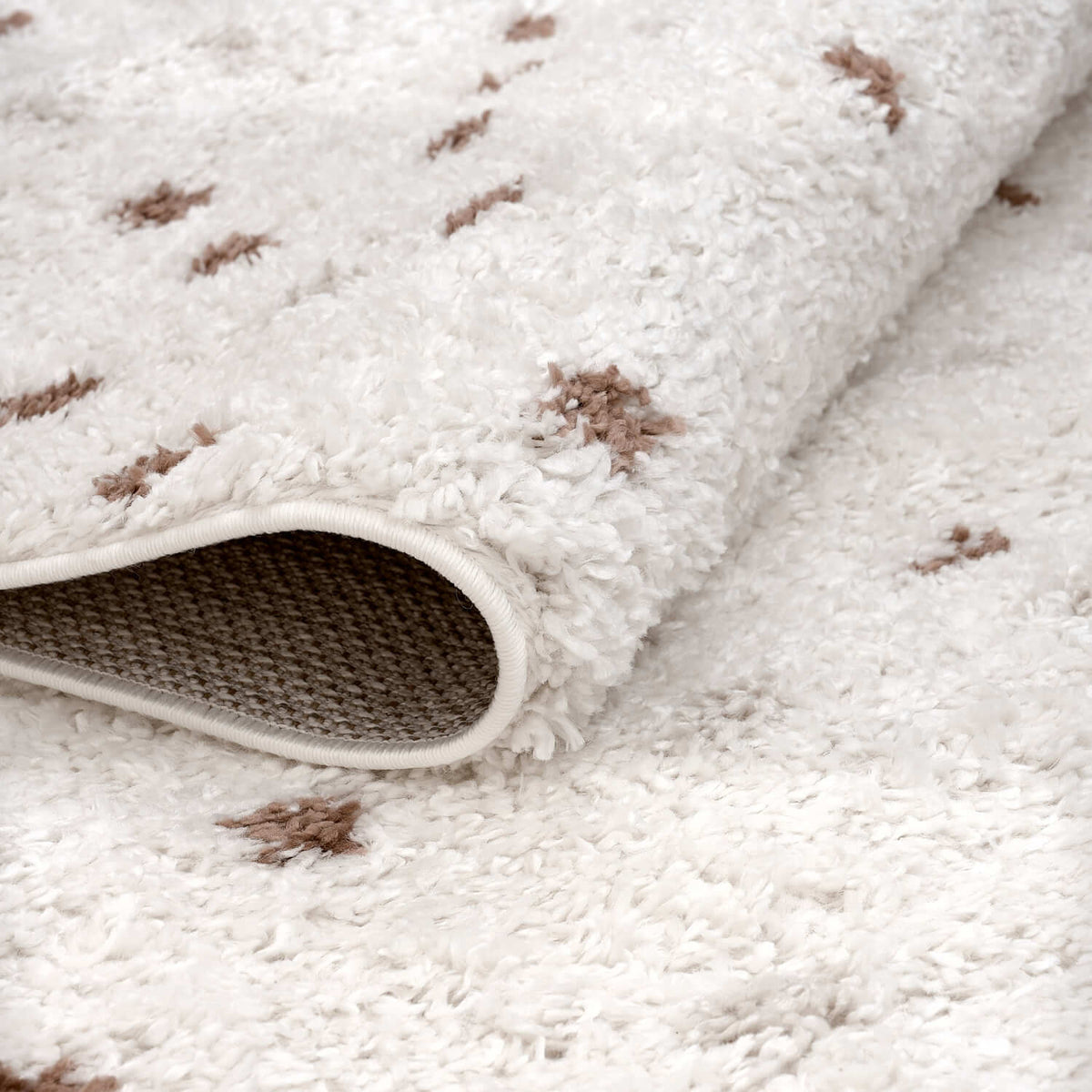 Moodi Shaggy Cream/Terra Biscotti Rug