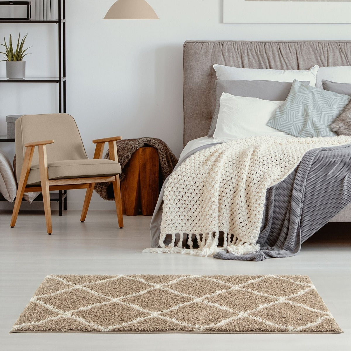 Moroccan Beige Shaggy Rug | 720