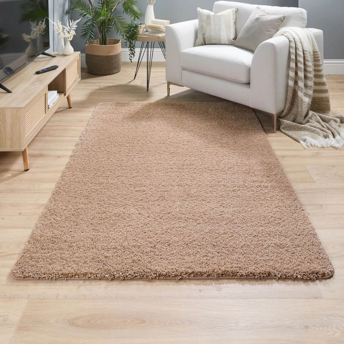 Washable Nude Pink Shaggy Rug