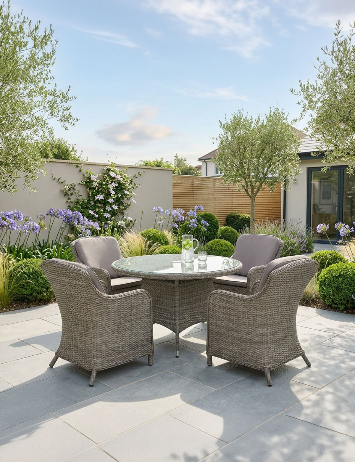 Paris 4 Seater Imperial Round Dining Set