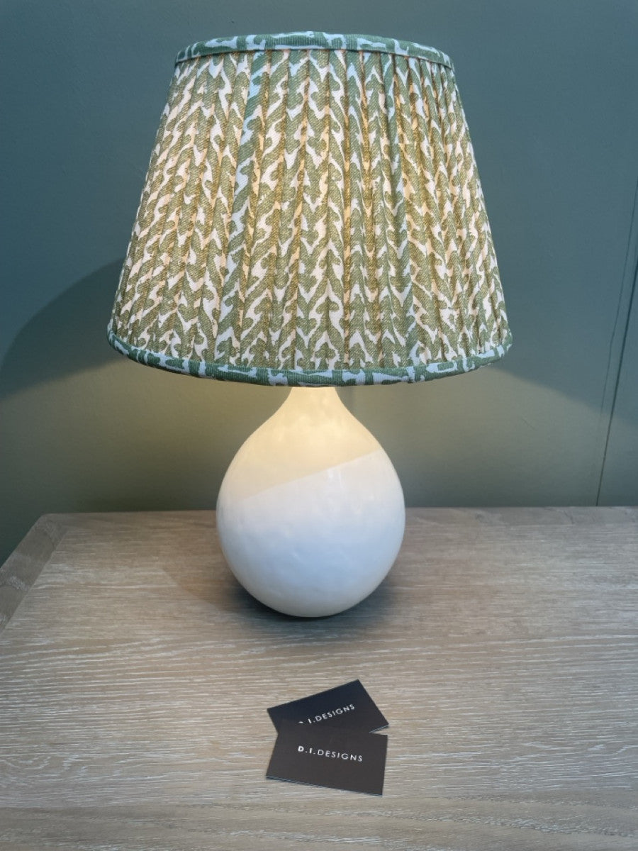 Lamp | Small Round Gesso