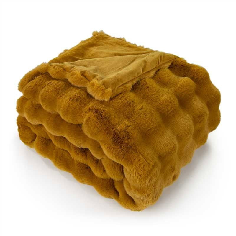 Raffles Whiskey Throw
