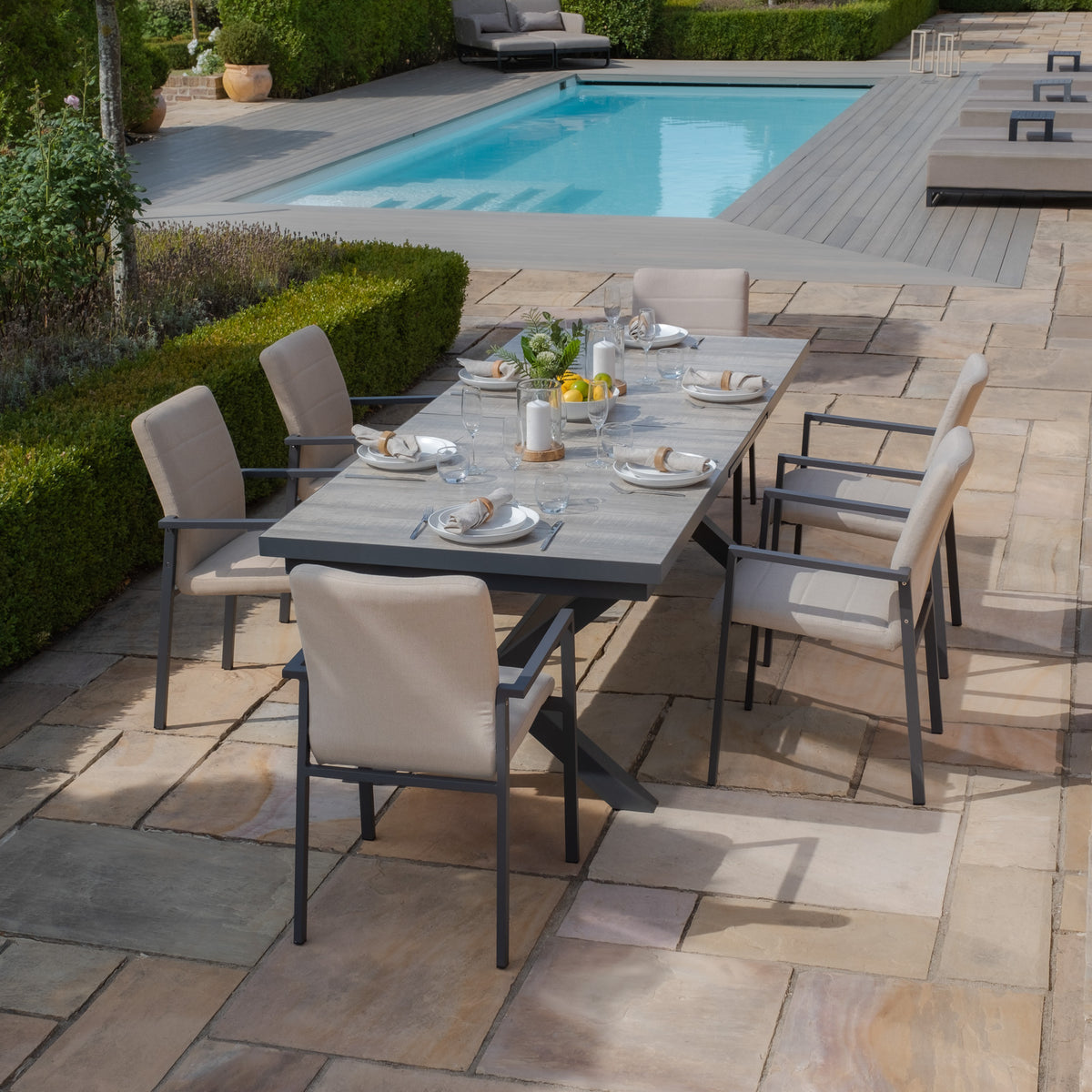 Vienna Rectangular Extending Dining Table With Oatmeal Ibiza Dining Chairs
