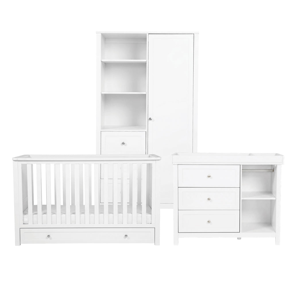Wanderer Cot Bed Cashmere and Oak