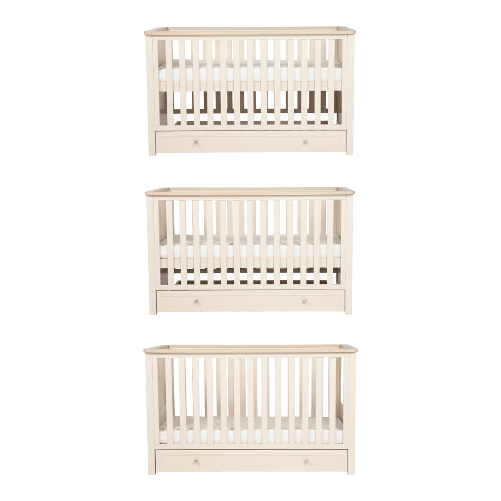 Wanderer Cot Bed Cashmere and Oak