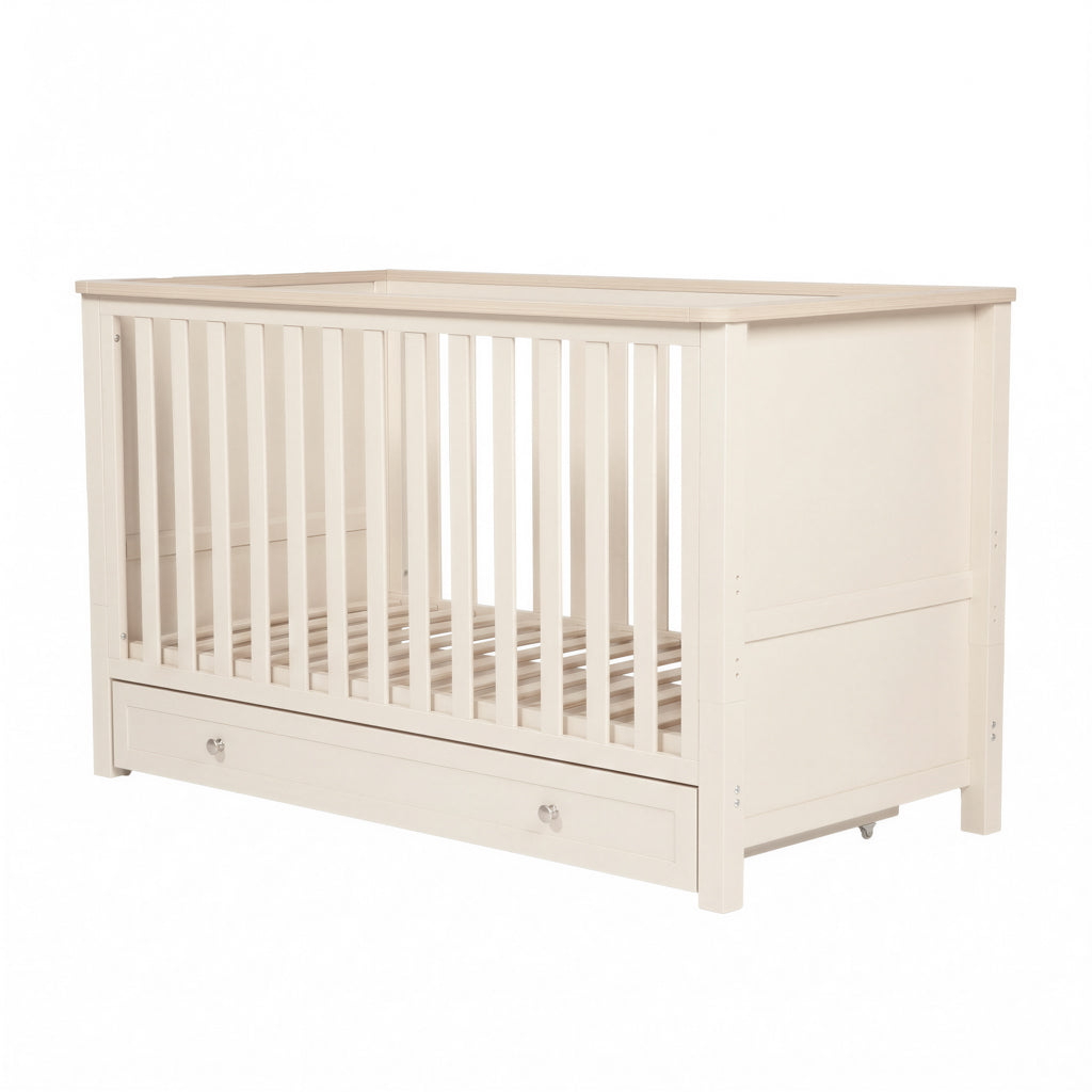 Wanderer 2 Piece Room Set White