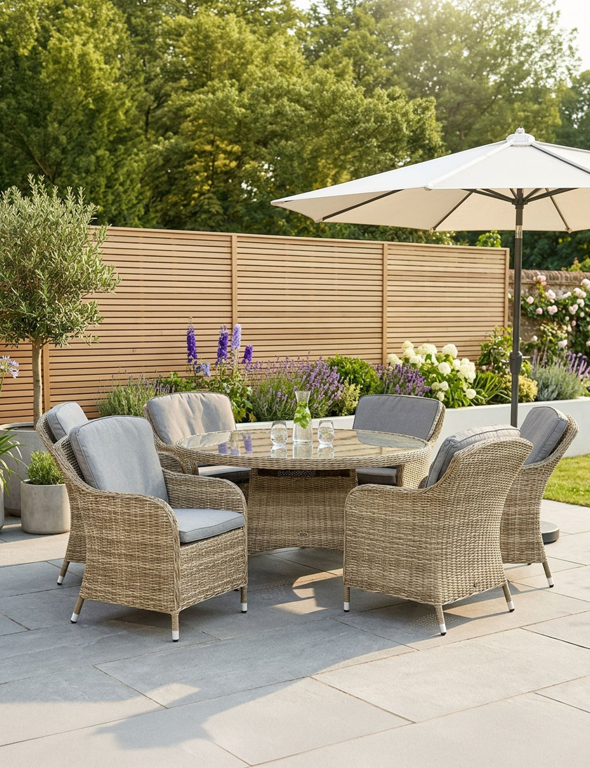 Wentworth 6 Seater Imperial Dining Set