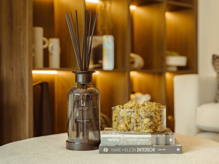 Lifestyle Home Collection Refill 1000ml (2 x 500ml) White Musk - XXL Premium Diffuser Refill House of Isabella UK