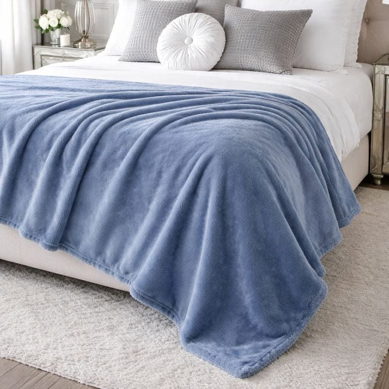 Malini Cosy Blue Throw
