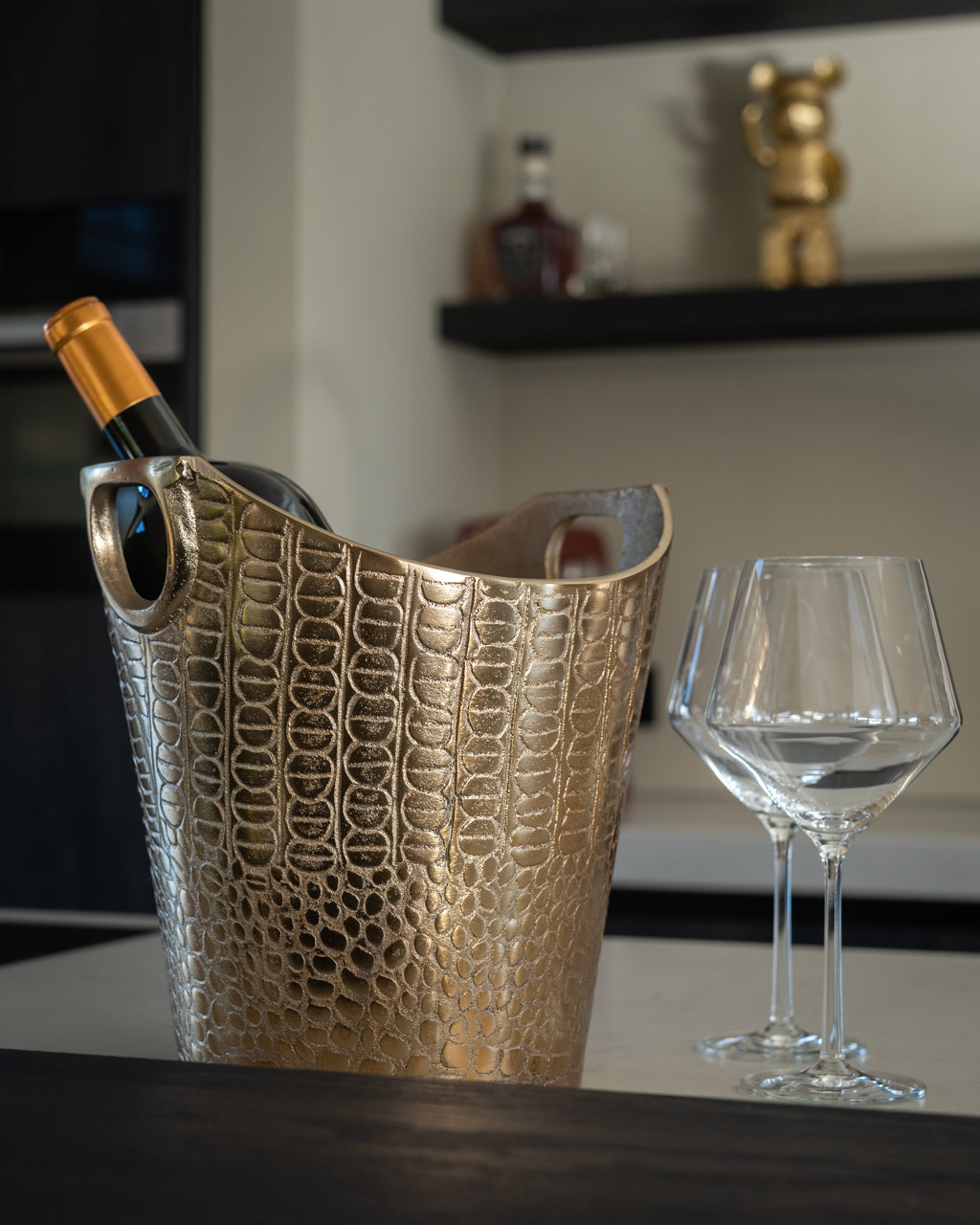 Decorative object Bear gold standing