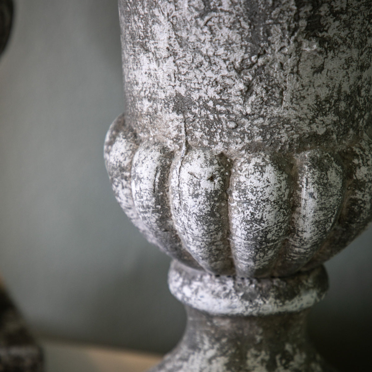 Andersea Urn Aged Medium.