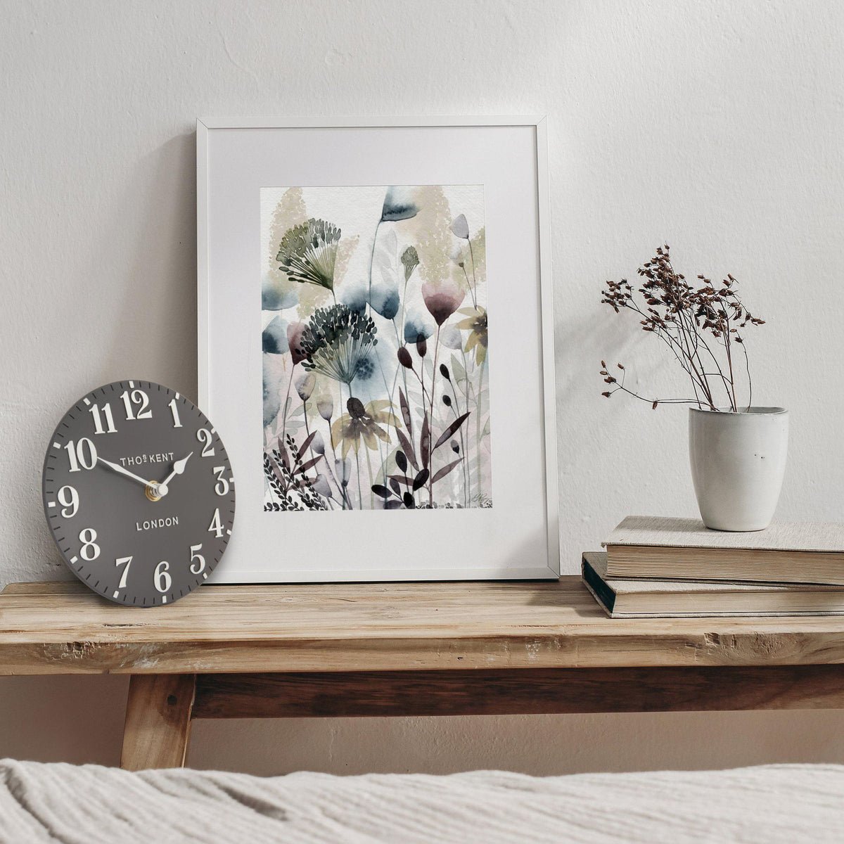 Bodhi Accessories Arabic Mantel Clock Dolphin House of Isabella UK