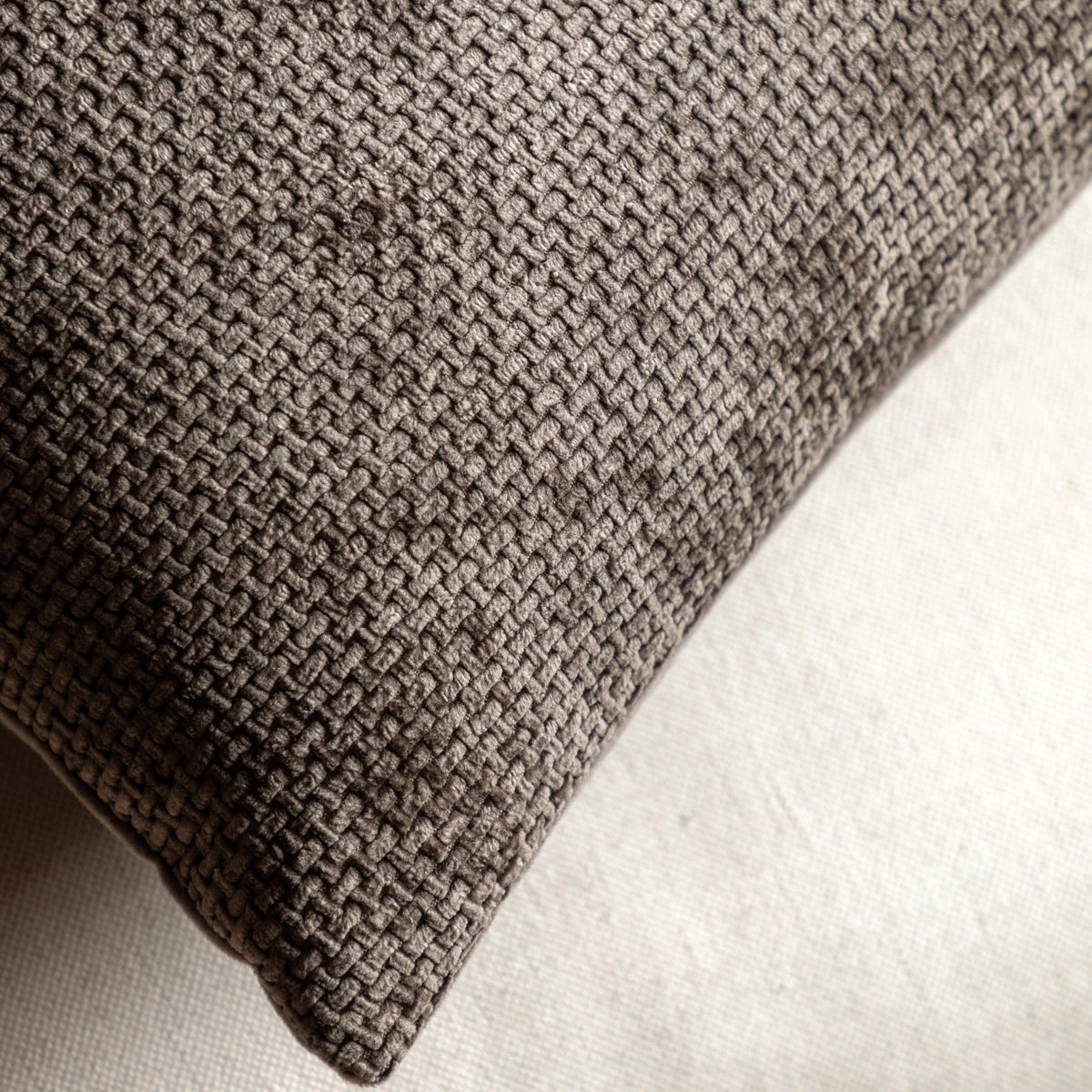 Bodhi Accessories Basketweave Cushion Chocolate 2pk House of Isabella UK