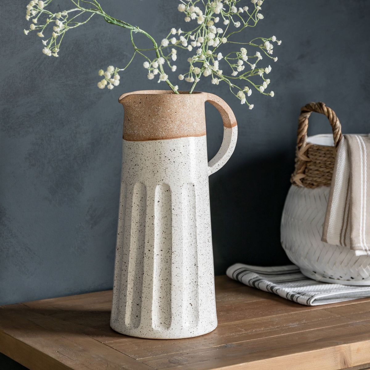 Bicester Pitcher Vase - Natural/White.