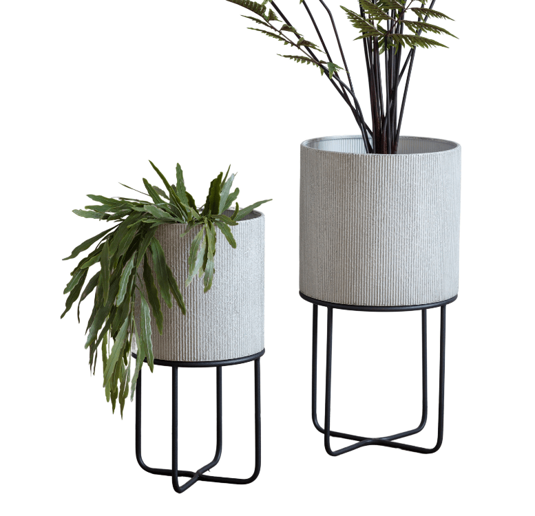 Bromyard Metal Planter Set of 2 White.
