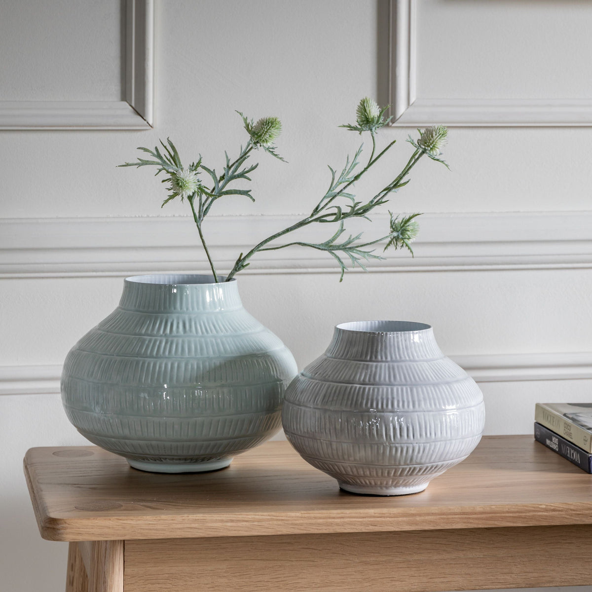 Buckingham Vase - Small Grey.