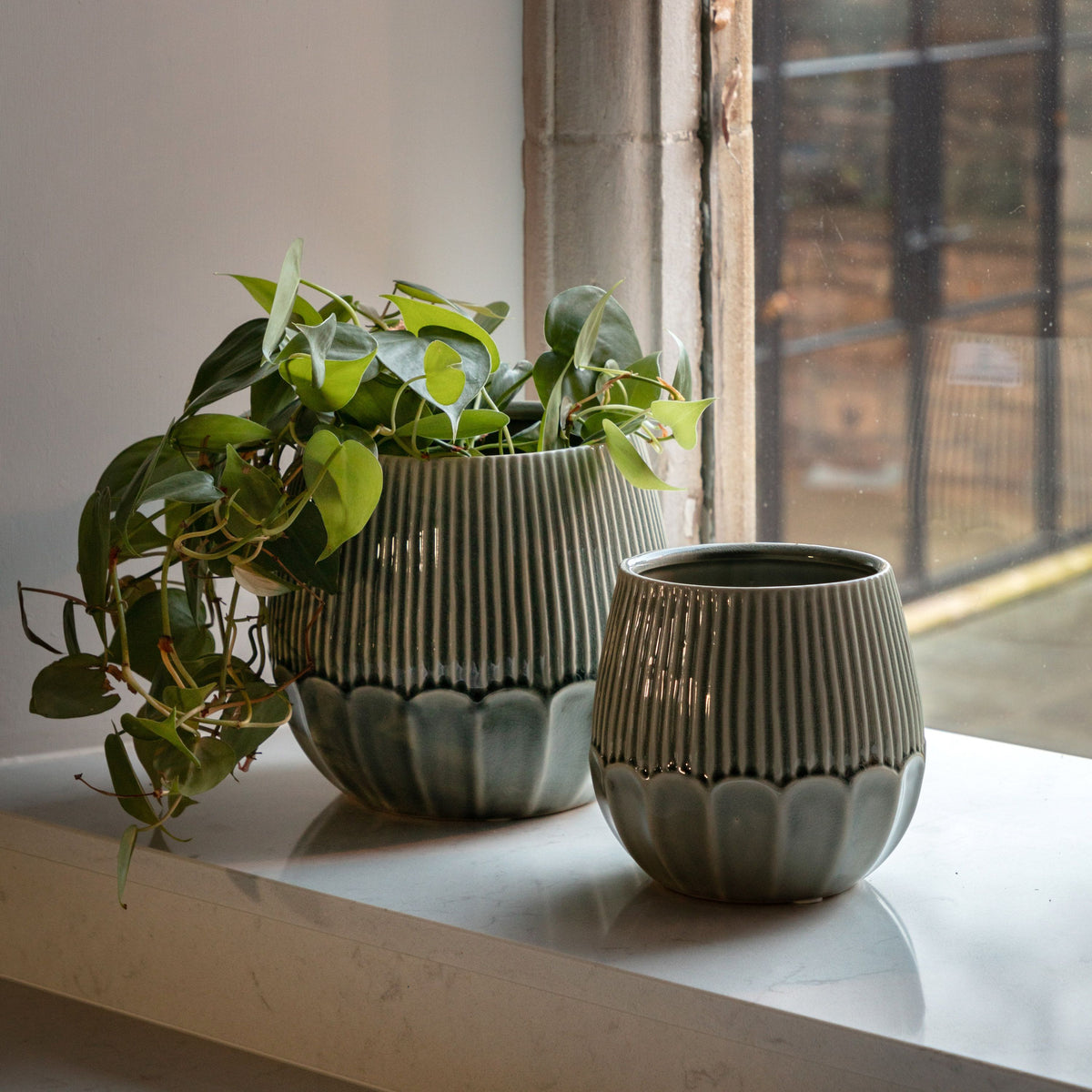 Bodhi Accessories Elia Ceramic Planter Green Large House of Isabella UK