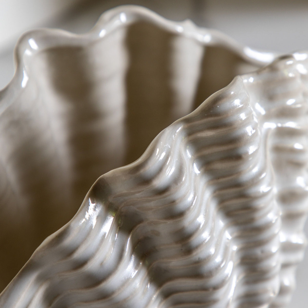 Goonvrea Vase - Small.