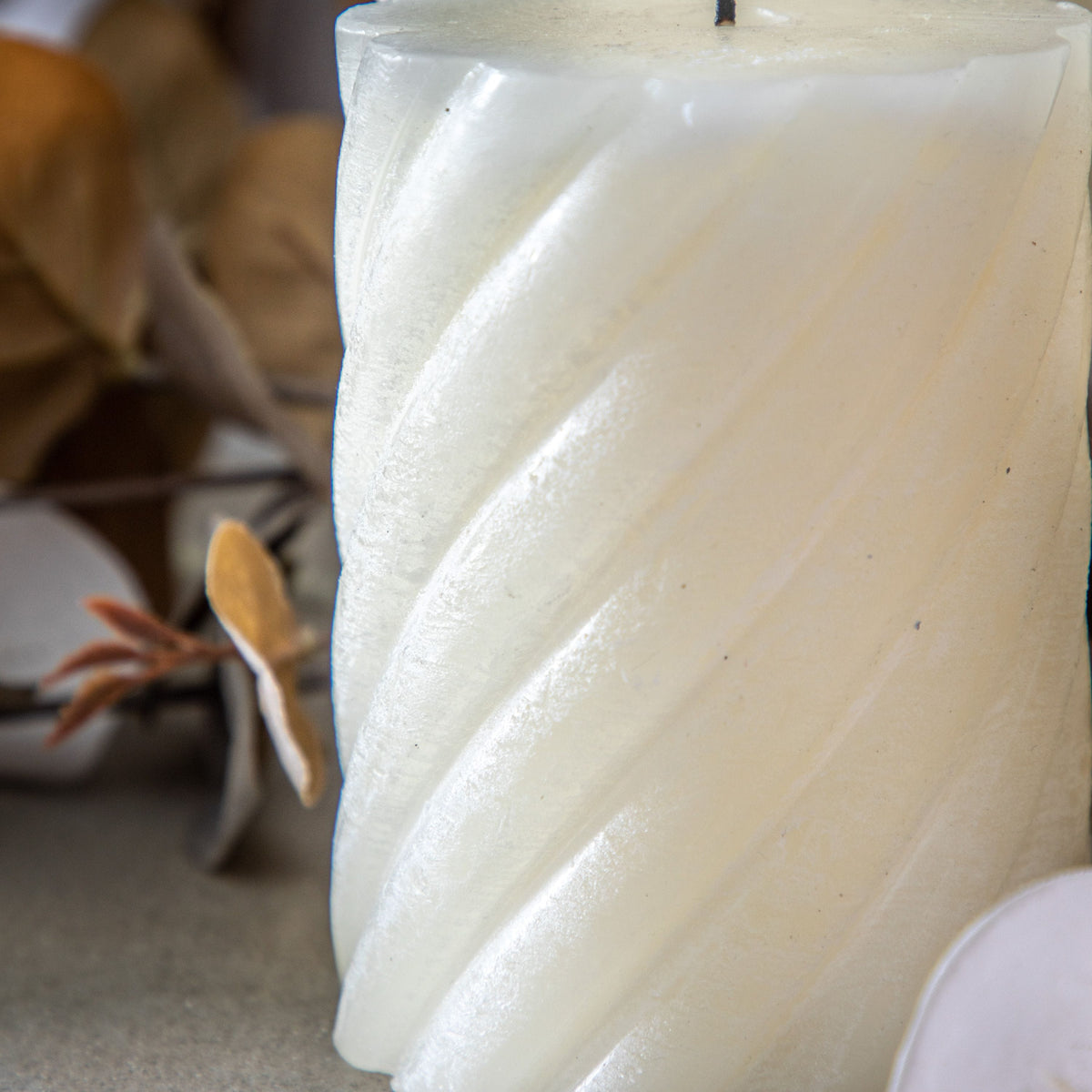 Heathwaite Pillar Candle Twist Ivory Large.