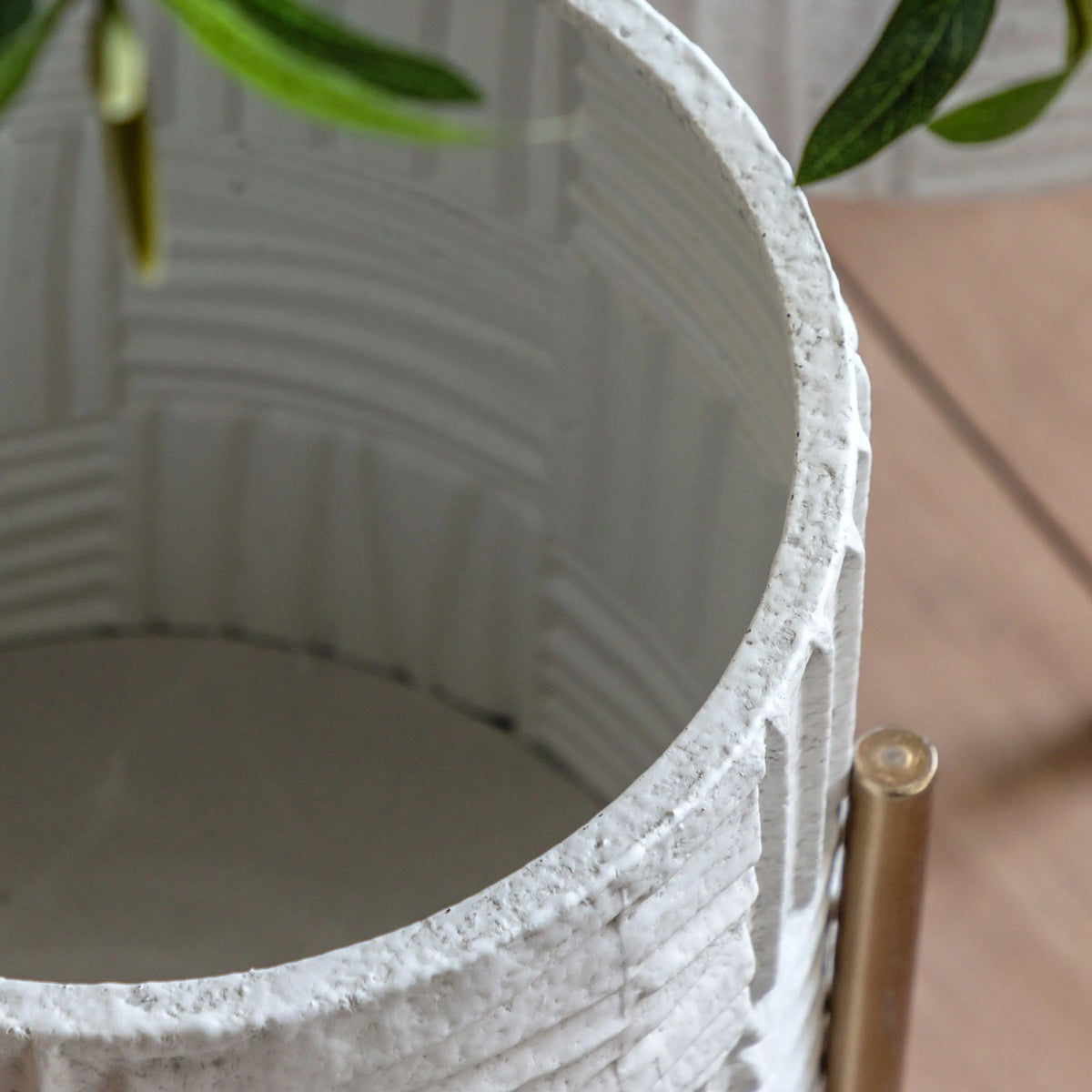 Bodhi Accessories Ibiza Metal Planters White and Gold Set of 2 House of Isabella UK