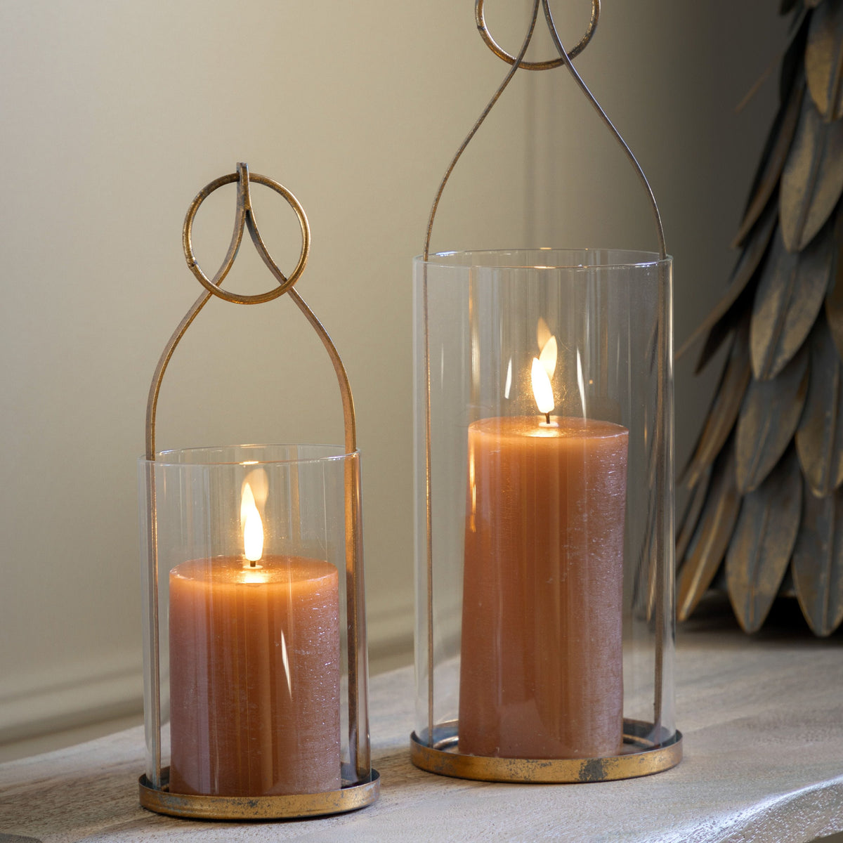 Kyra Lantern Large Antique Gold.