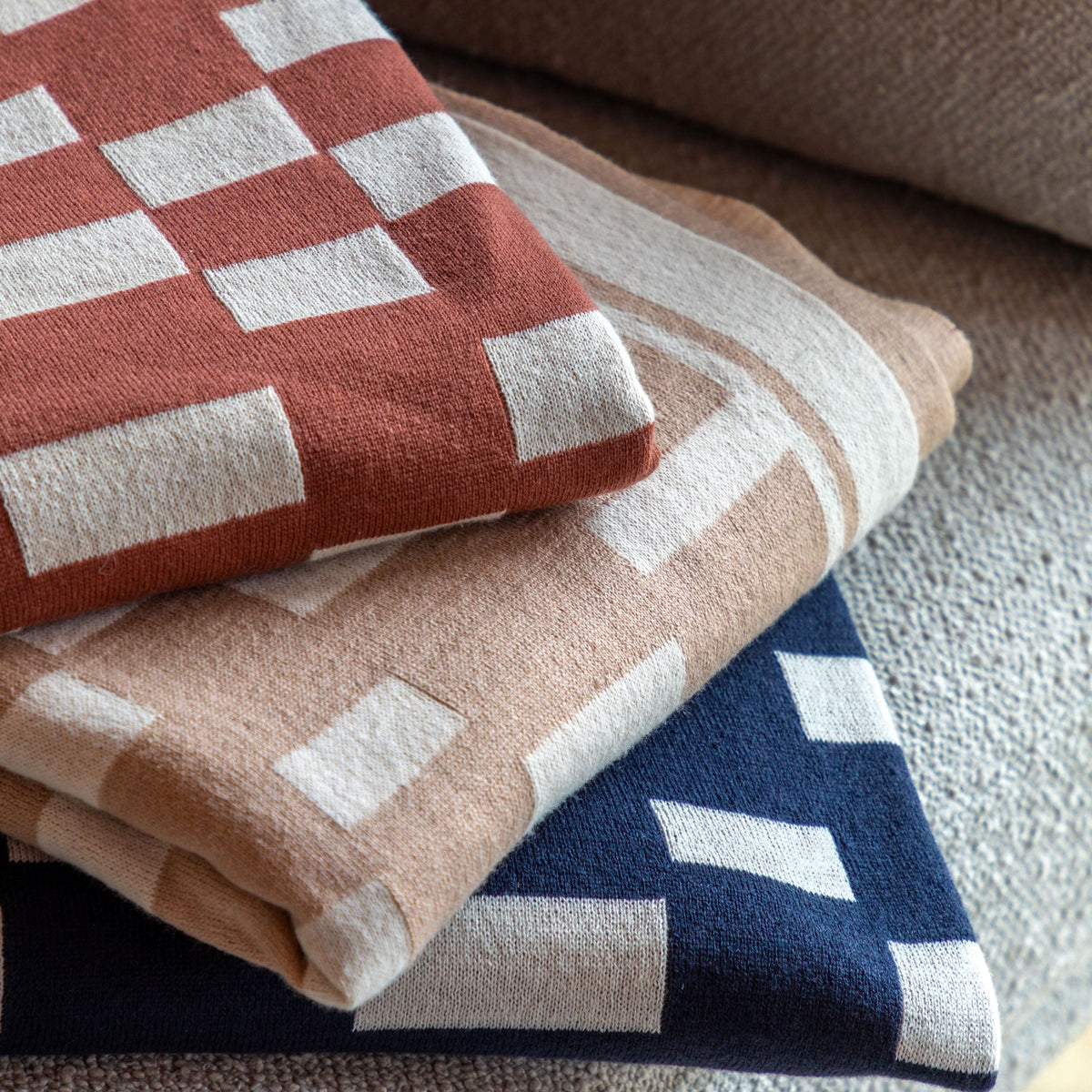 Bodhi Accessories Lohko Knitted Throw Ink House of Isabella UK