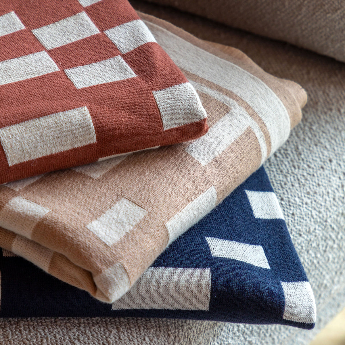 Bodhi Accessories Lohko Knitted Throw Nutmeg House of Isabella UK