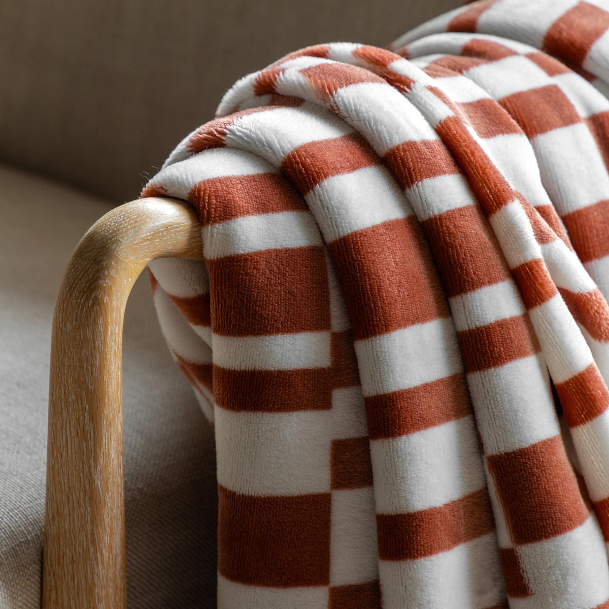 Bodhi Accessories Lohko Sherpa Throw Nutmeg House of Isabella UK