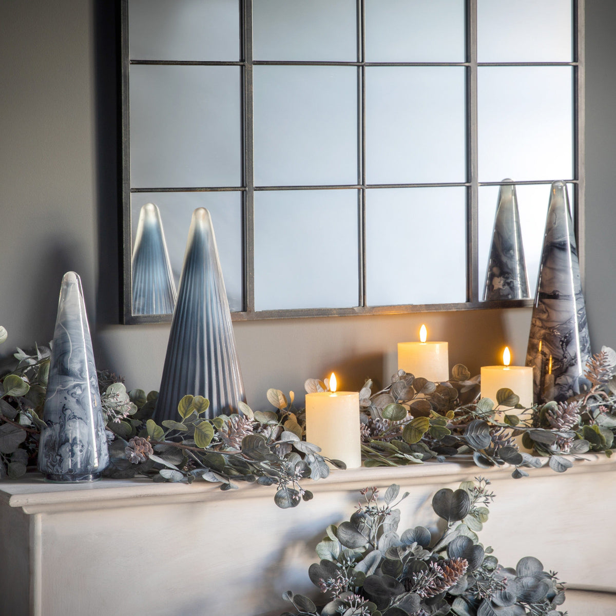 Bodhi Accessories Marbled Tree Black Glass Large House of Isabella UK