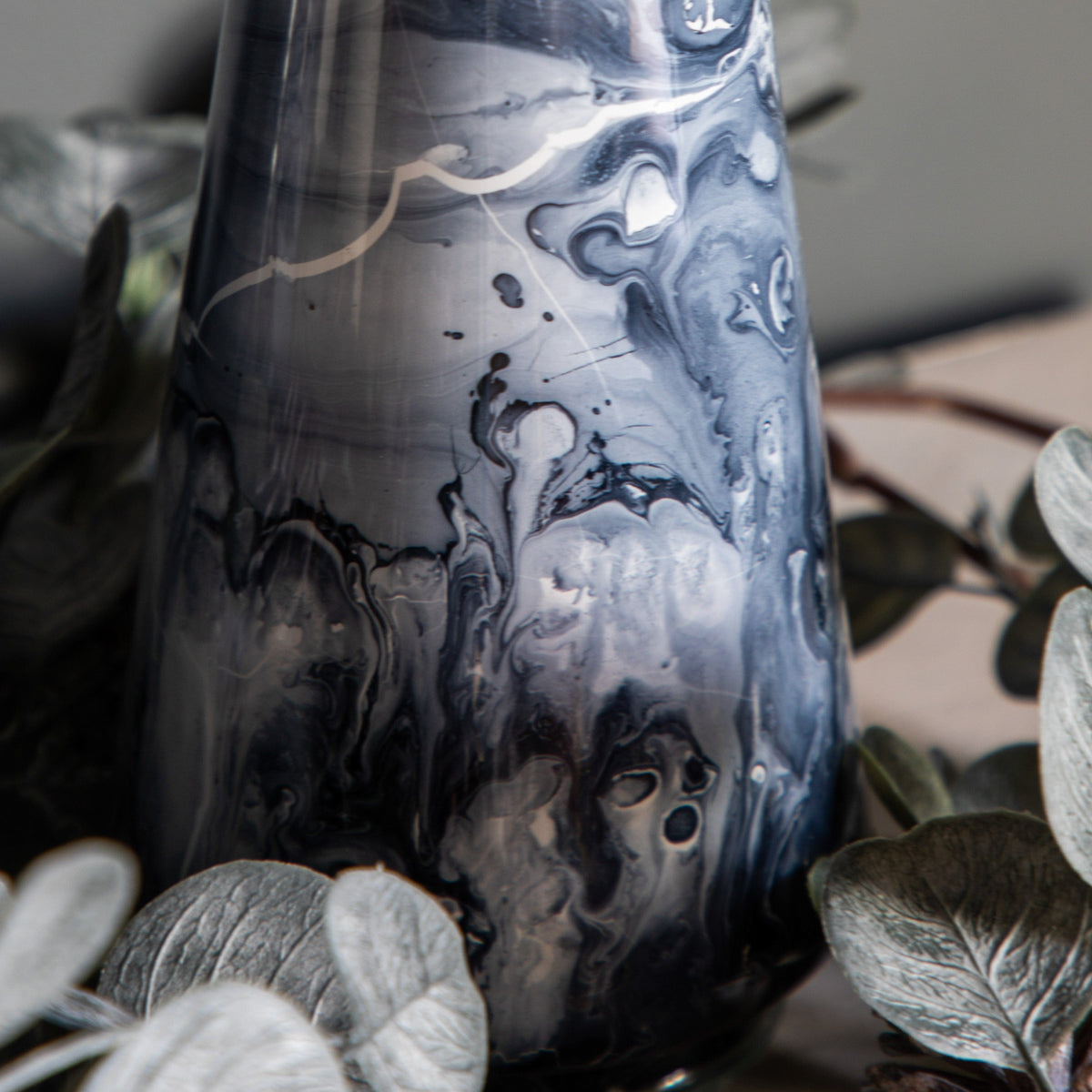 Bodhi Accessories Marbled Tree Black Glass Large House of Isabella UK