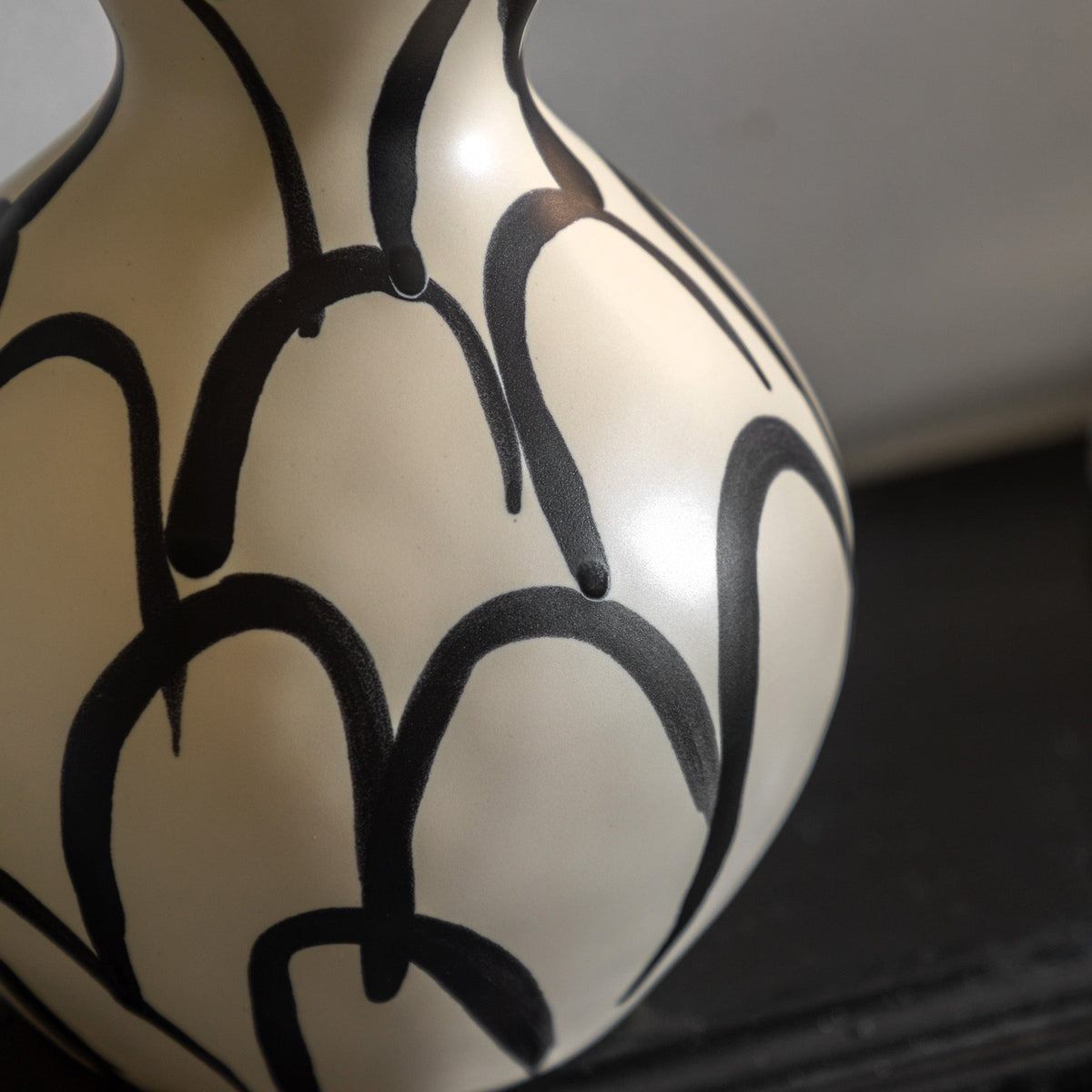 Bodhi Accessories Pablo Curved Vase House of Isabella UK