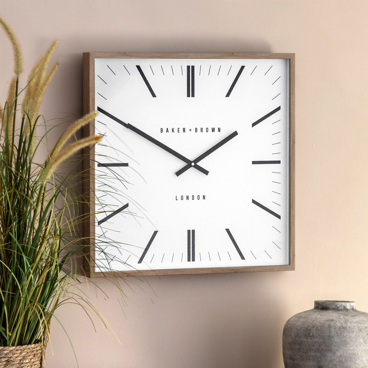 Bodhi Accessories Penhurst Wall Clock Oak House of Isabella UK