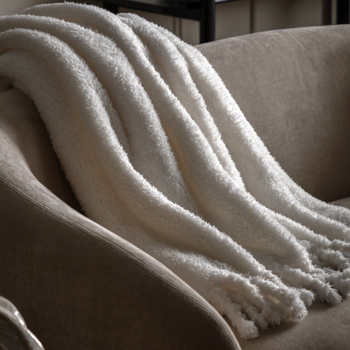 Bodhi Accessories Plain Fringe Teddy Throw Natural House of Isabella UK