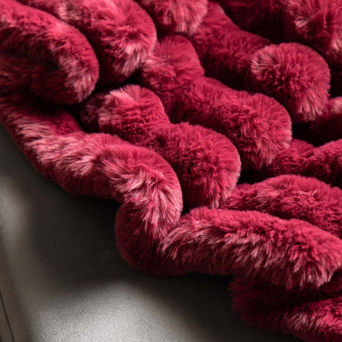 Ribbed Faux Fur Throw Merlot.