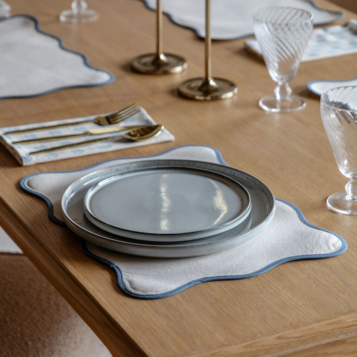 Bodhi Accessories Scallop Edge Placemats Blue 4pk House of Isabella UK