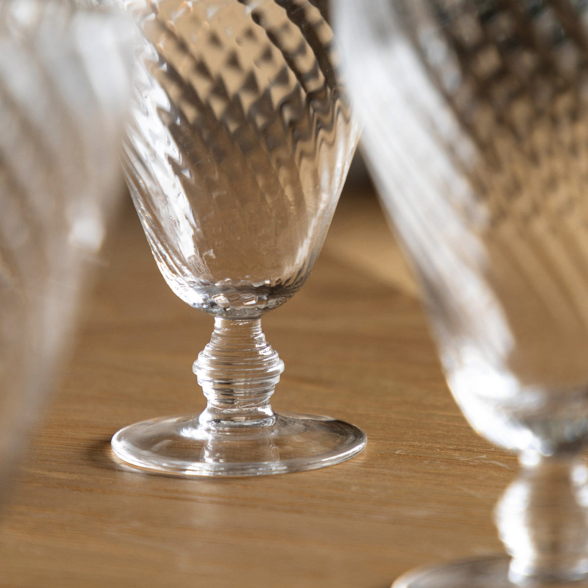 Bodhi Accessories Swirl Wine Glass Smoked Grey 4pk House of Isabella UK