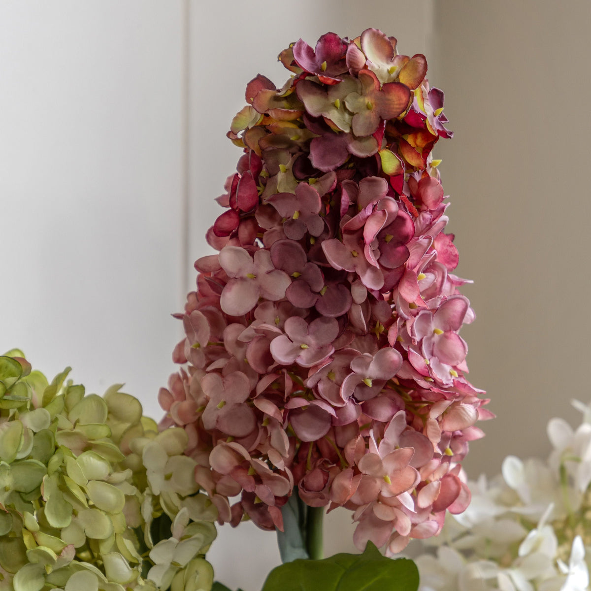 Bodhi Accessories Vintage Cone Hydrandea Stem Pink 12pk House of Isabella UK