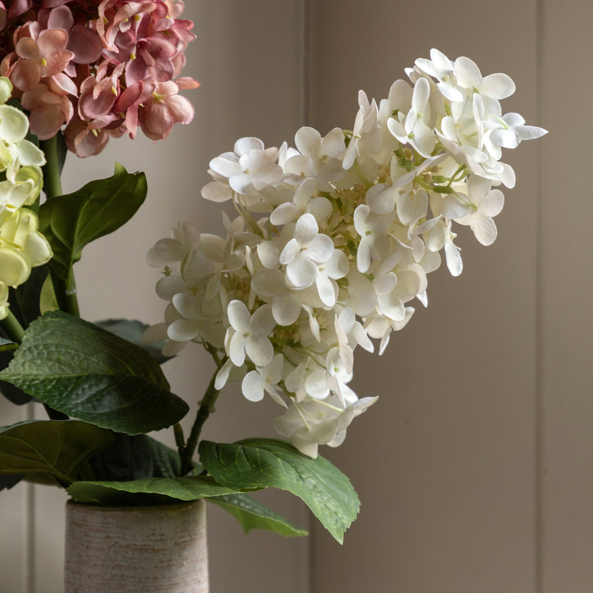 Bodhi Accessories Vintage Cone Hydrangea Floral Stem Ivory 12pk House of Isabella UK