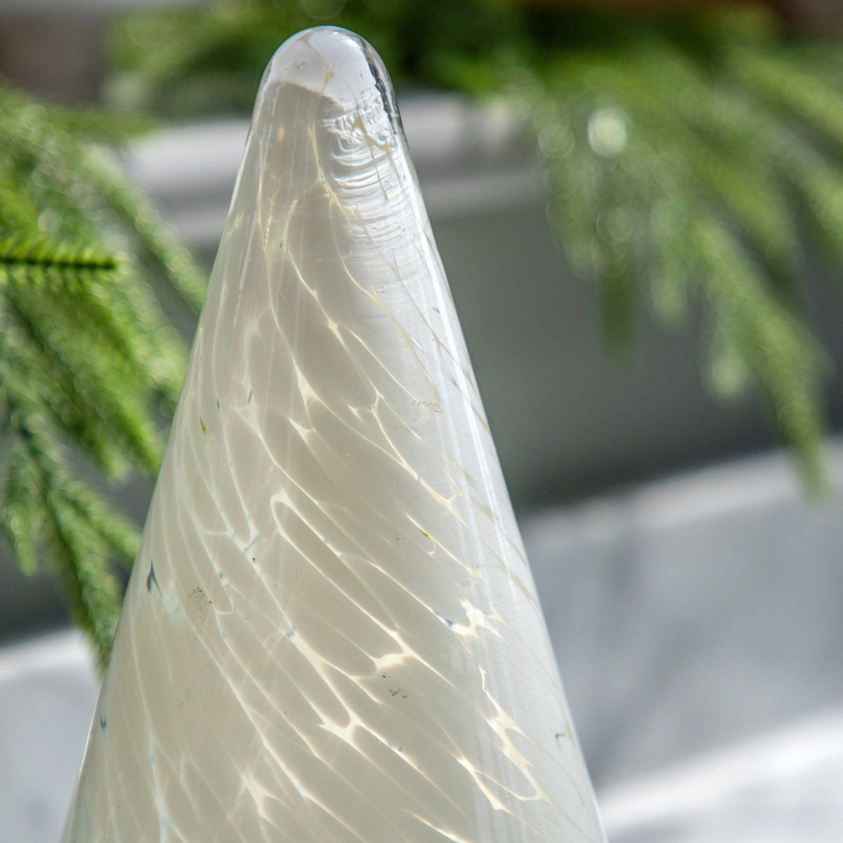 Bodhi Accessories White Confetti Glass Tree Decoration Small House of Isabella UK