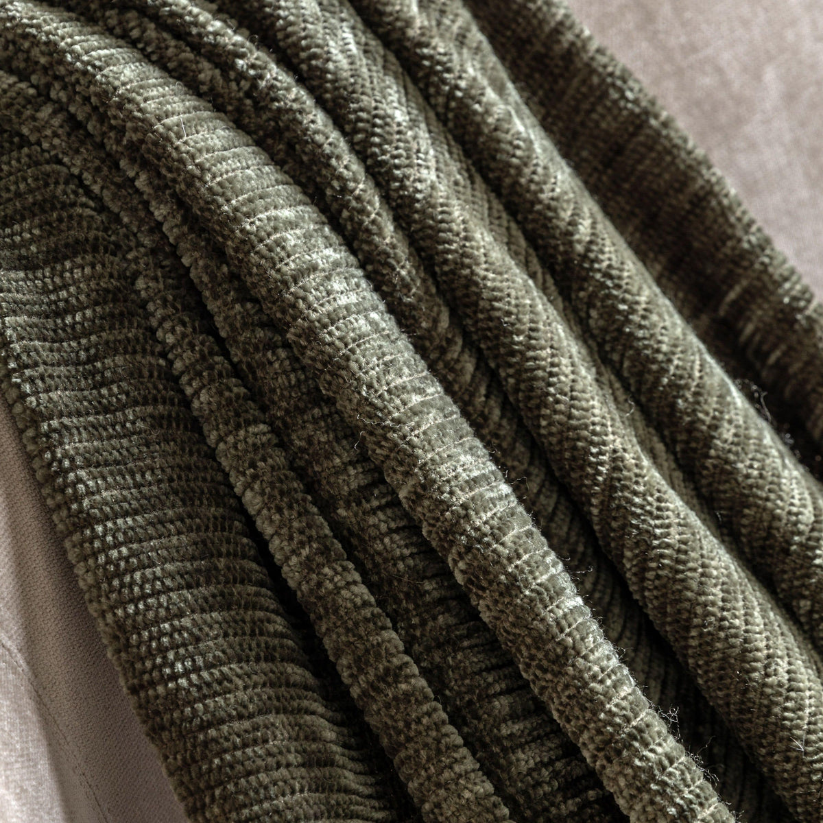 Bodhi Accessories Willow Chenille Throw Khaki House of Isabella UK
