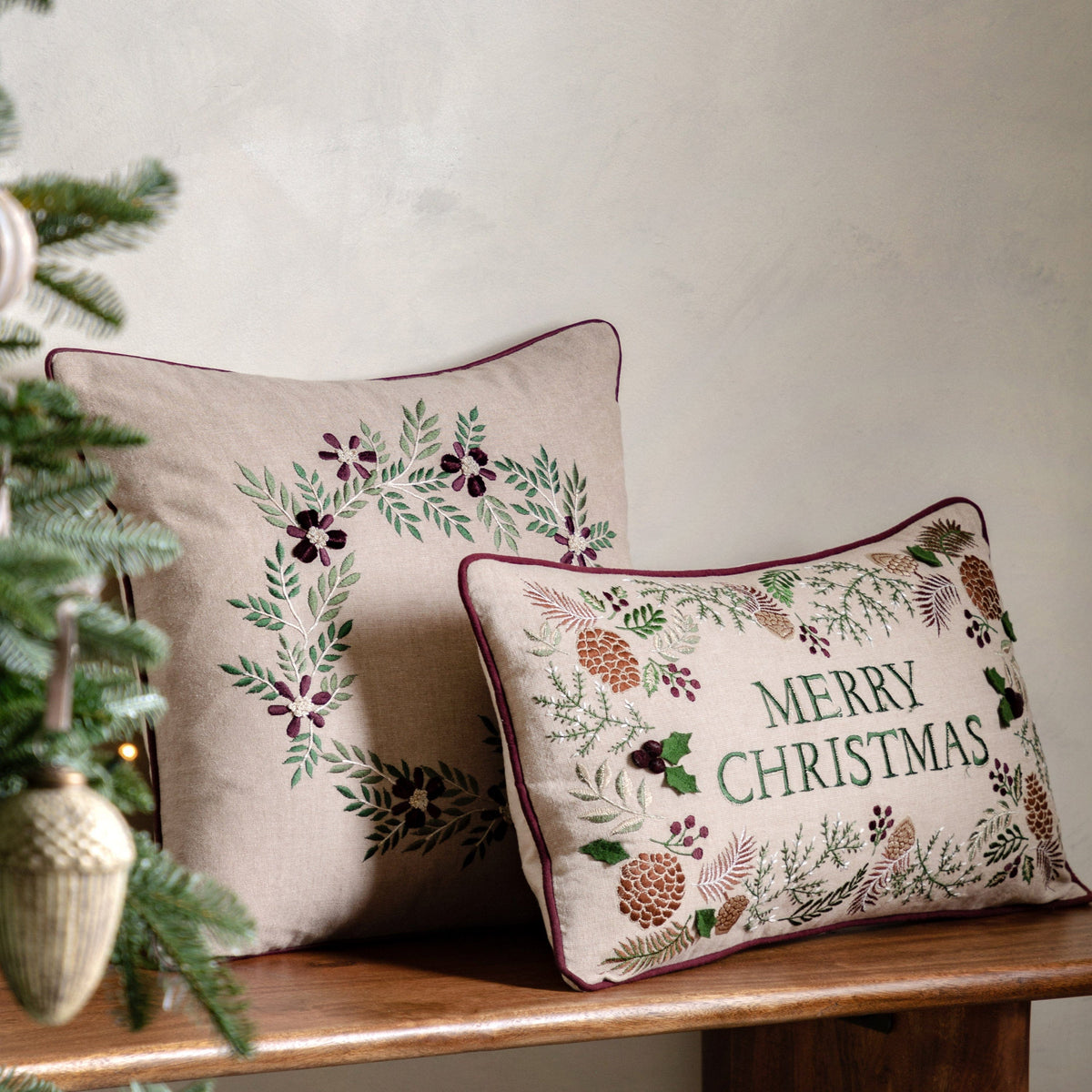 Bodhi Accessories Windsor Wine Merry Xmas Cushion House of Isabella UK