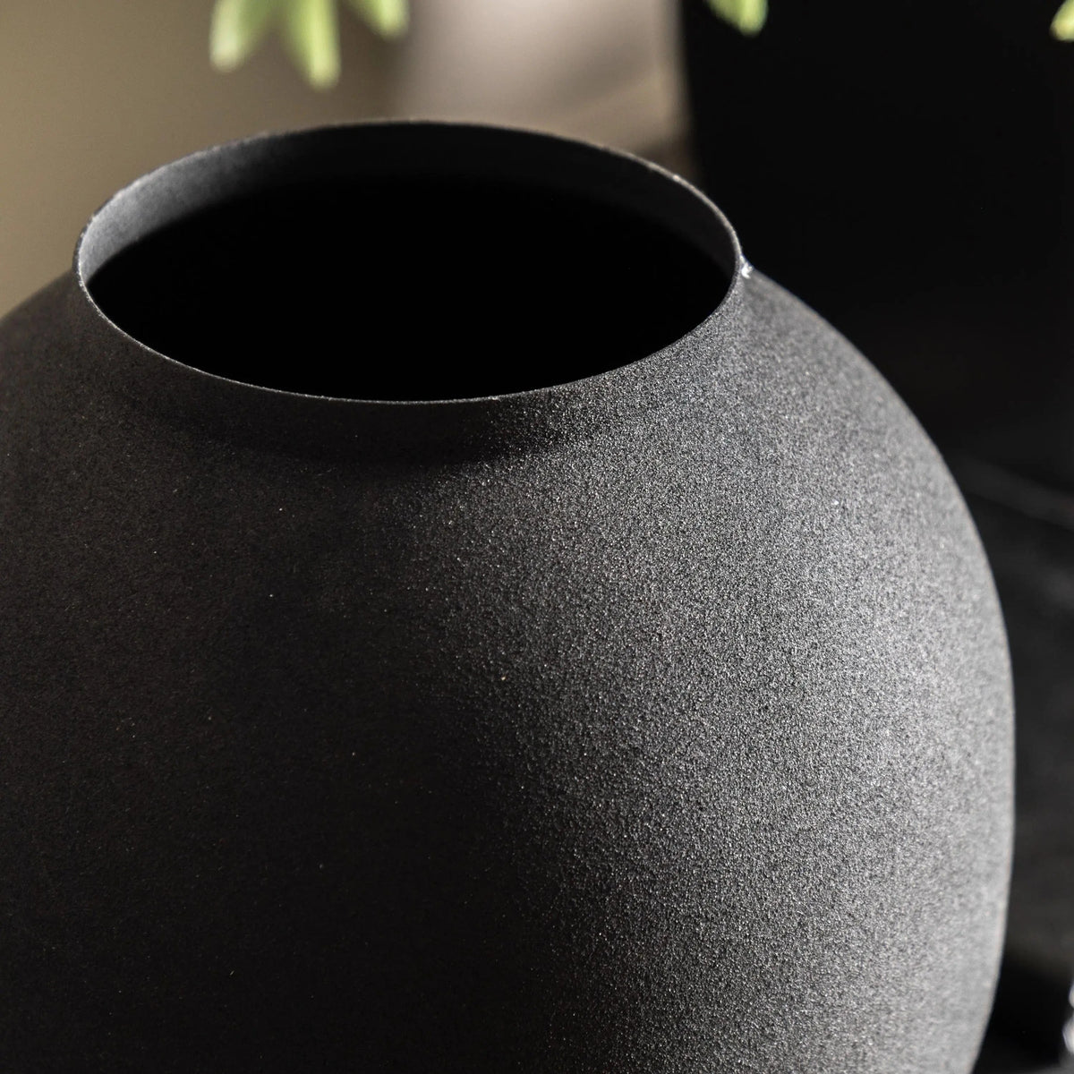 Bodhi Accessories Zila Vase Black Assorted Set of 2 House of Isabella UK