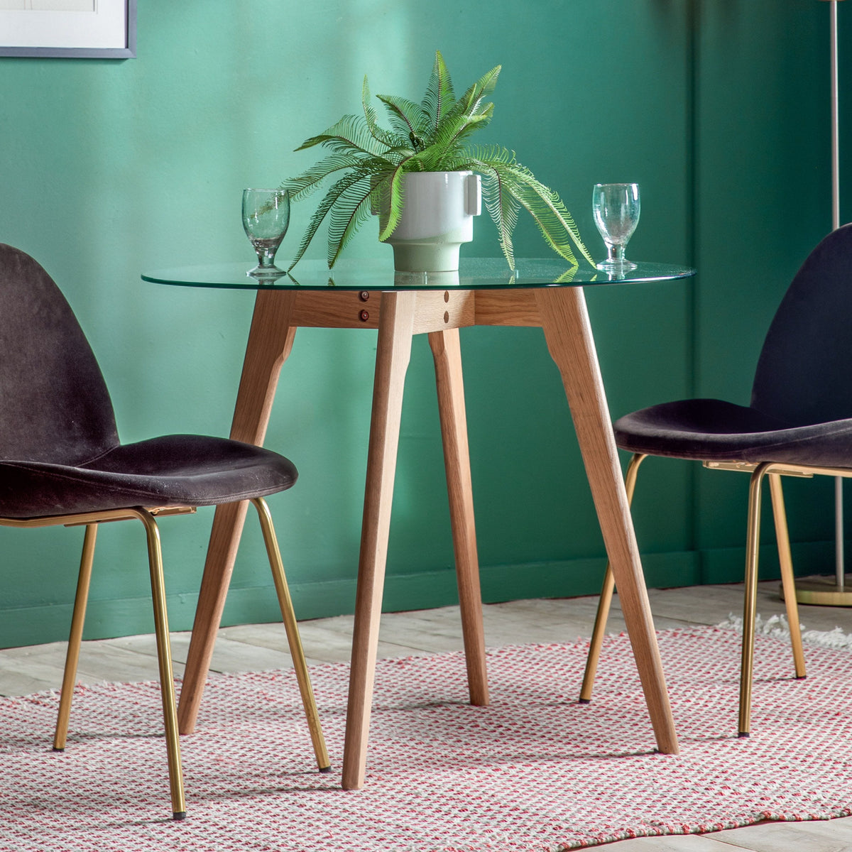 Barwick Round Dining Table Oak 900x900x750mm.