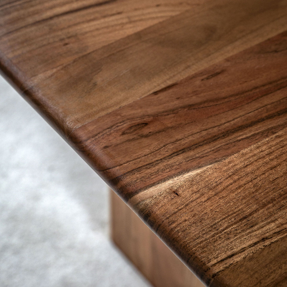 Baycliff Dining Table 2200x1000x760mm.