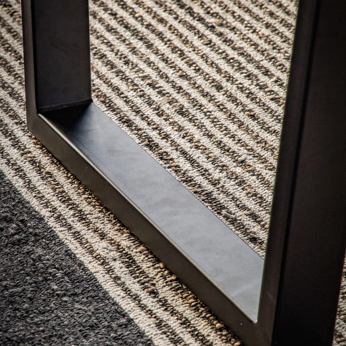 Bramwell Dining Table - Black.