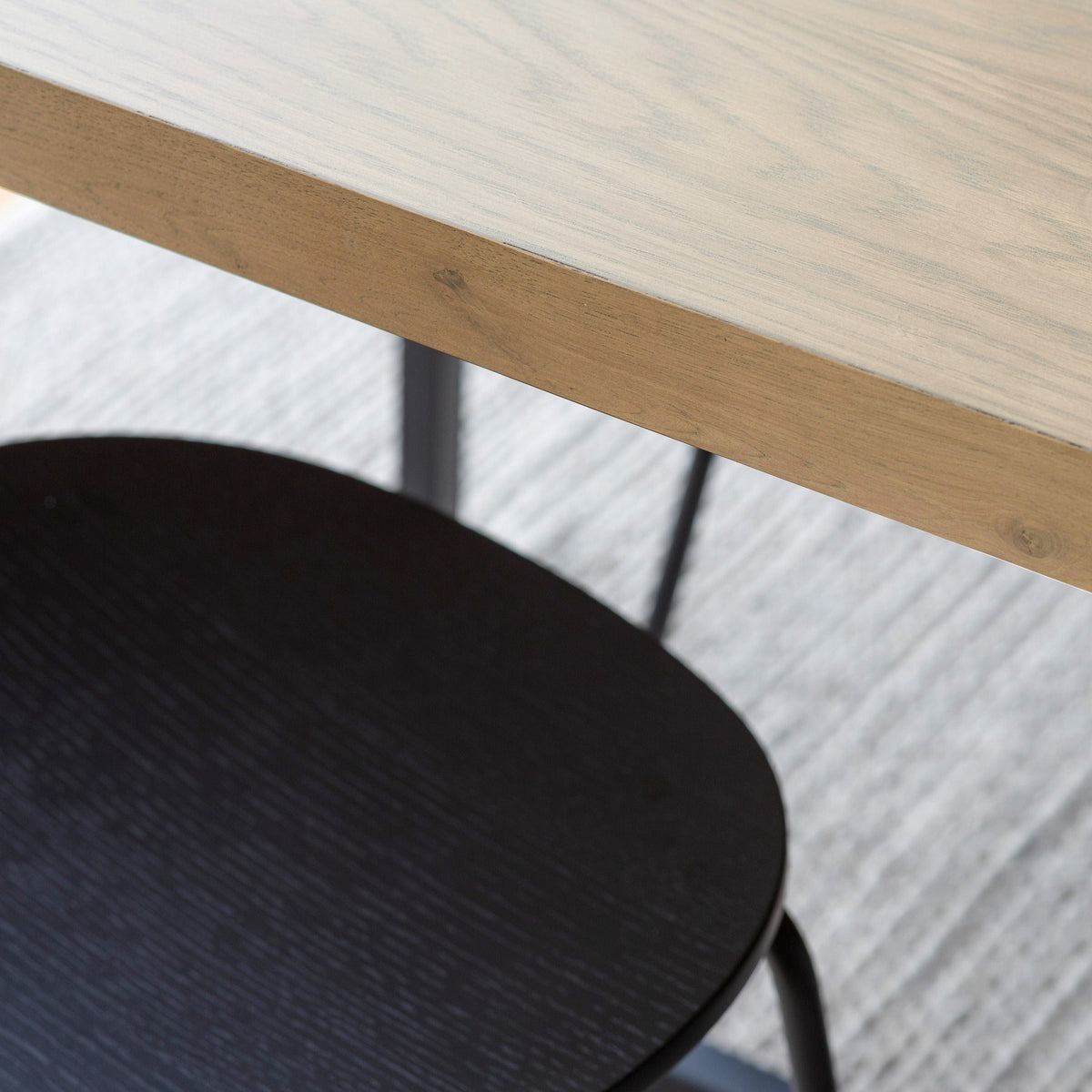 Calvo Dining Table - Grey.