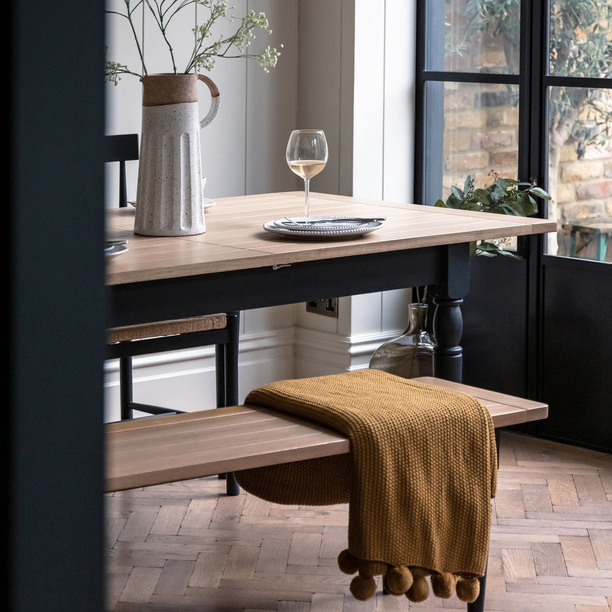 Chapel Extending Dining Table - Meteror.
