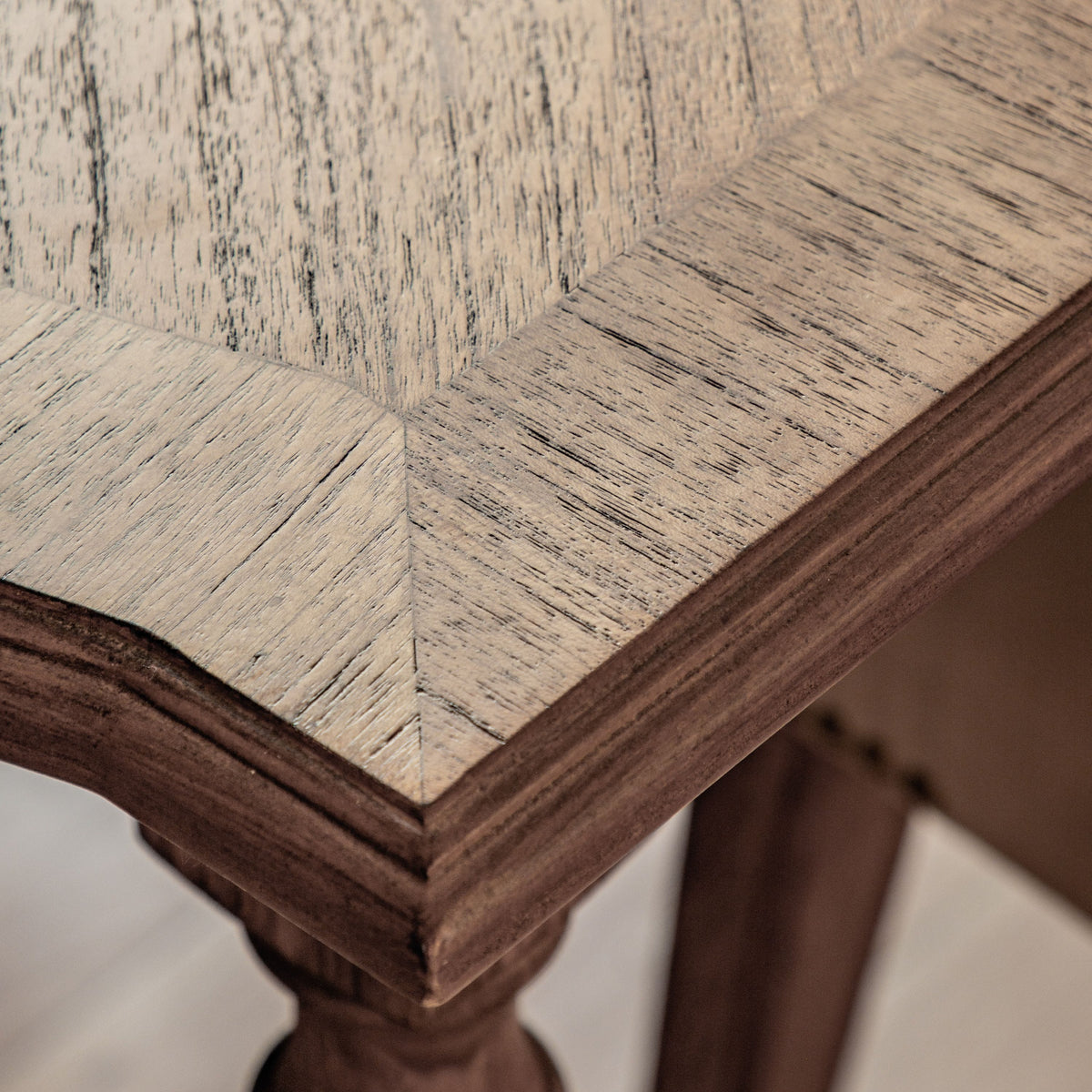 Cleveleys Extending Dining Table.