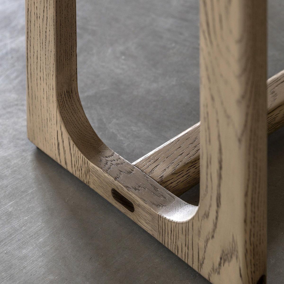 Craft Dining Bench Smoked.