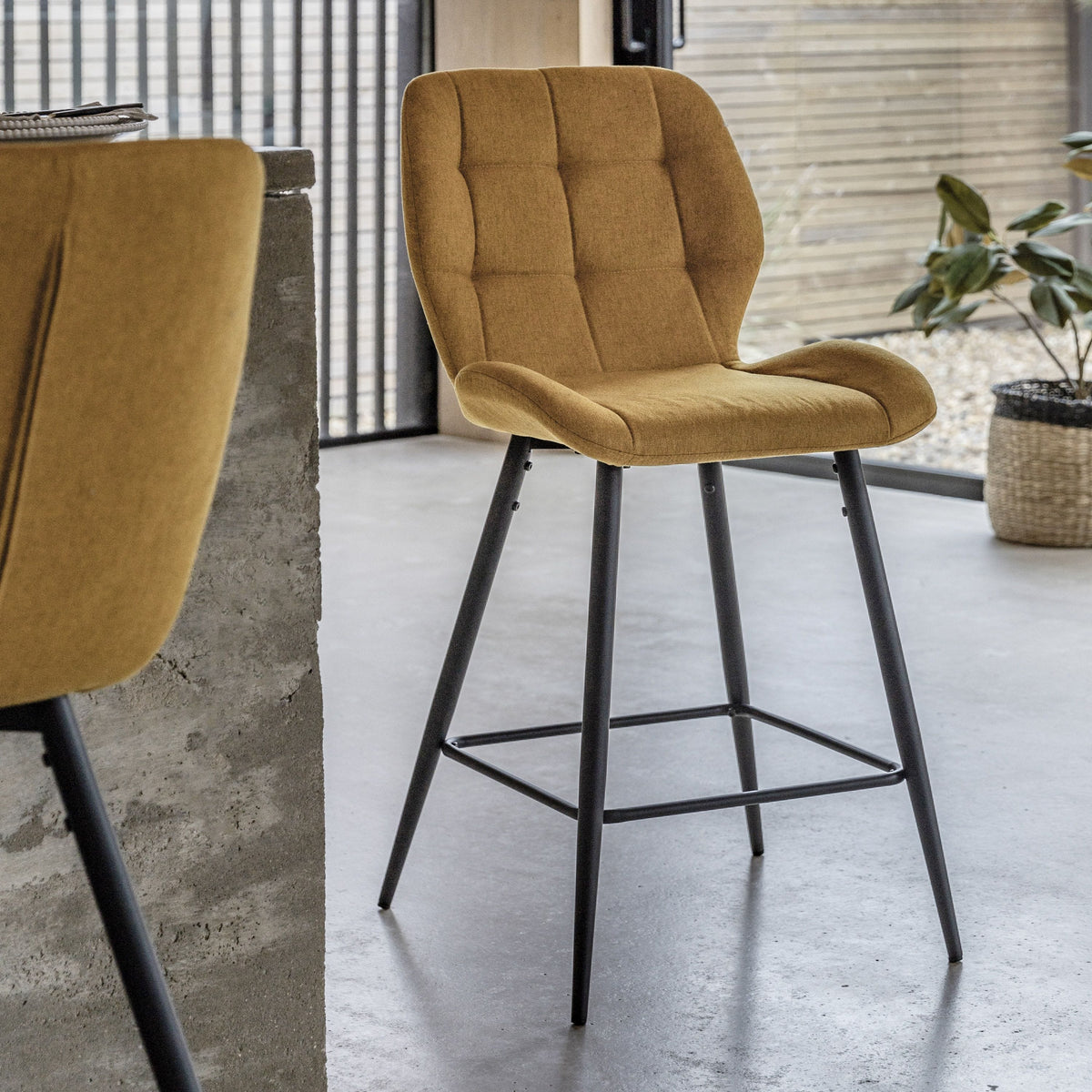 Manford Stool Saffron 2pk.